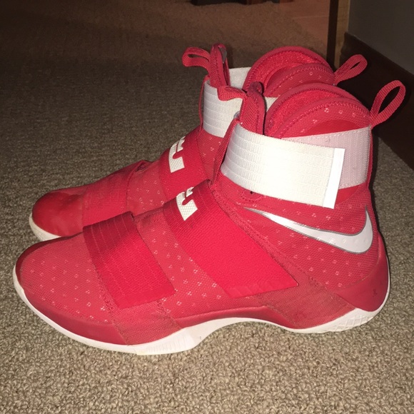 Lebron Soldier  Ten - Picture 2 of 5